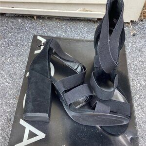 Goth y2k indie normcore gorpcore fisherman AQUA Women Black Block Heel 8